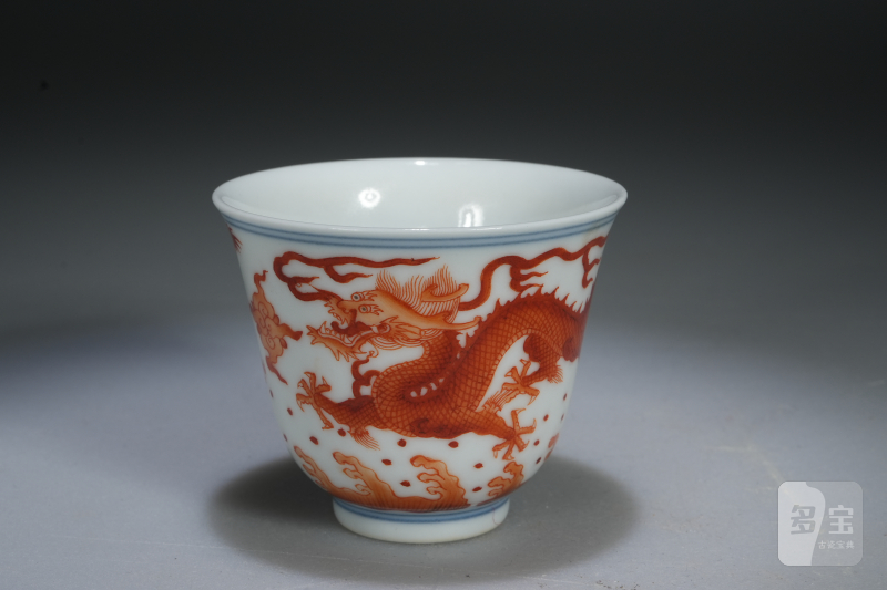 清光绪 青花矾红龙纹杯 - 图2